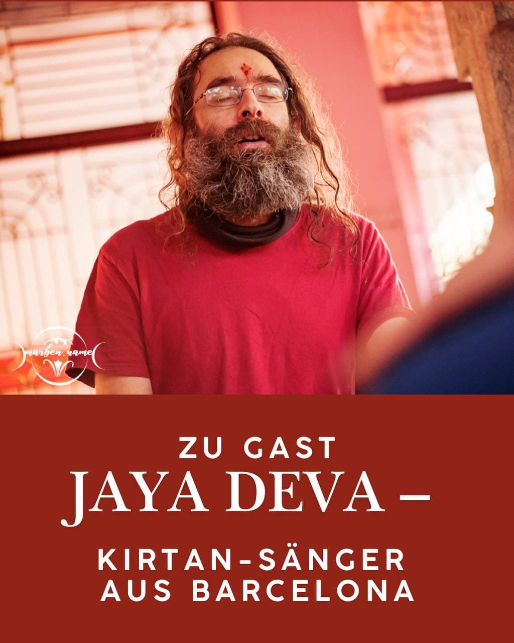 Singkreis mit Jaya Deva und Anna-Sophia