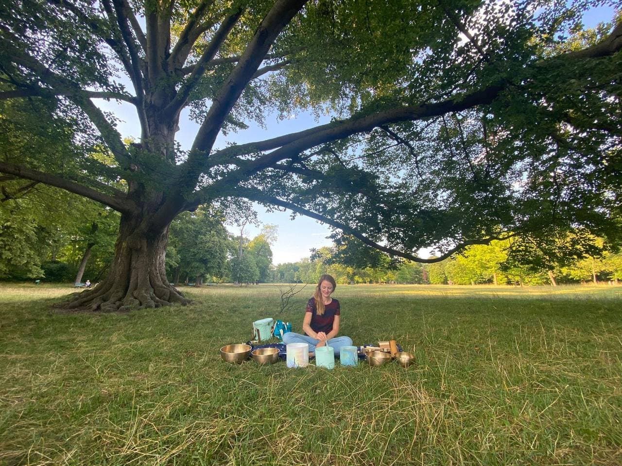 Yoga und Klang im Englischen Garten